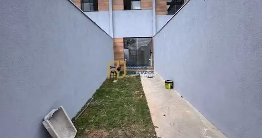 Casa geminada à venda - 2 suítes - 2 vagas - 110m² - bairro piratininga