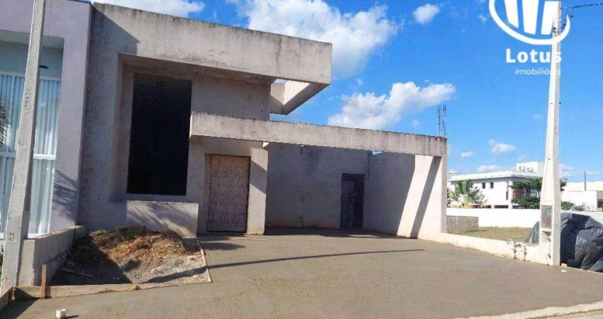 Casa com 3 dormitórios à venda, 200 m² por R$ 850.000,00 - Condominio Panini - Jaguariúna/SP