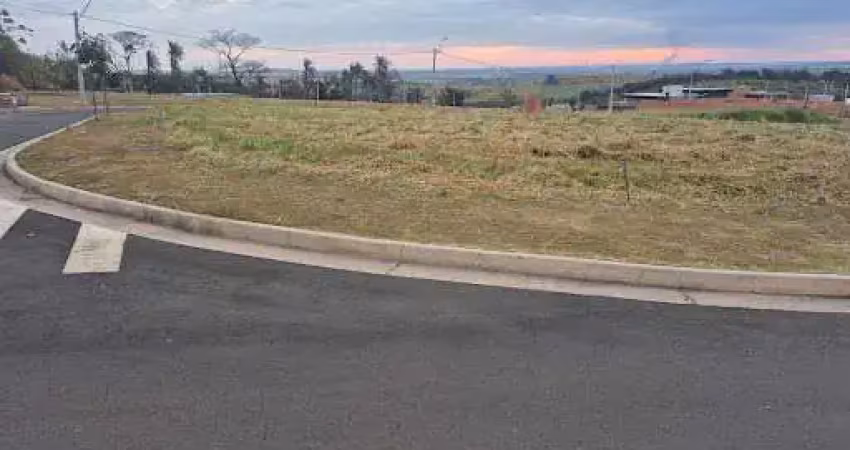 Terreno em condomínio fechado à venda no Colinas do Castelo, Jaguariúna 