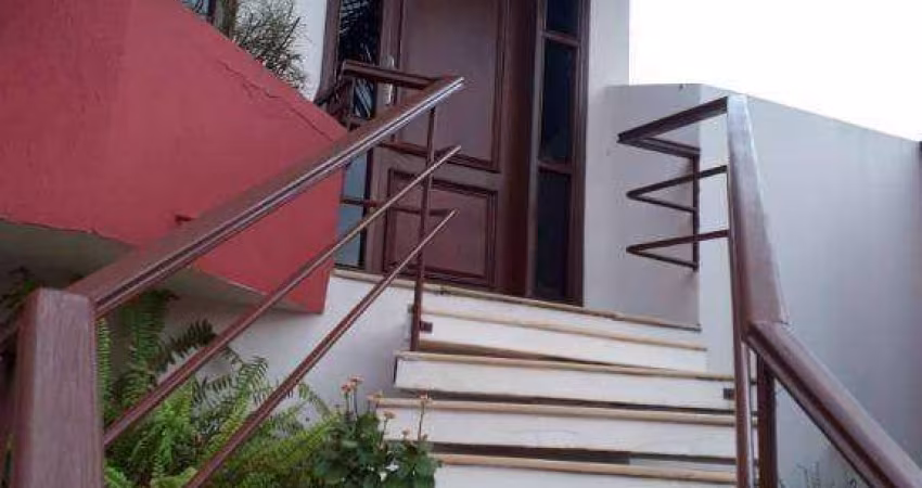 Casa com 3 dormitórios à venda, 200 m² por R$ 900.000,00 - Mauá II - Jaguariúna/SP