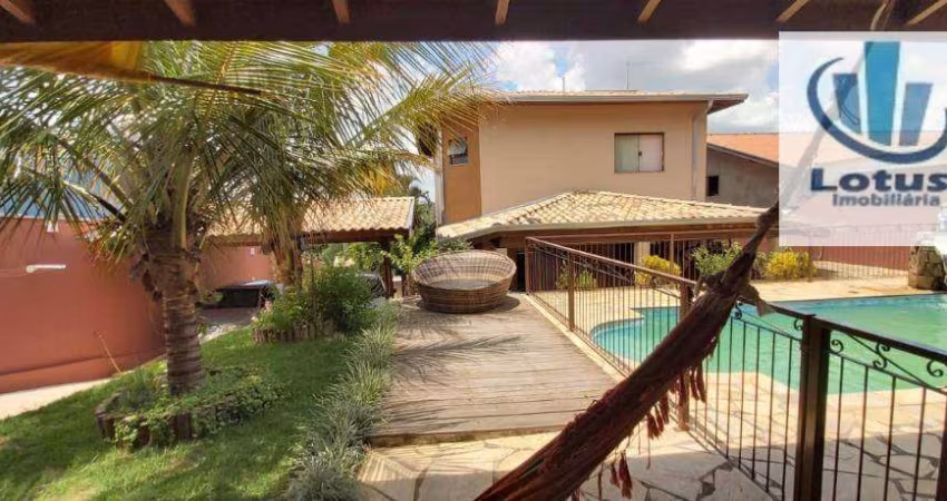 Casa com 3 dormitórios à venda, 240 m² - Colina do Castelo - Jaguariúna/SP