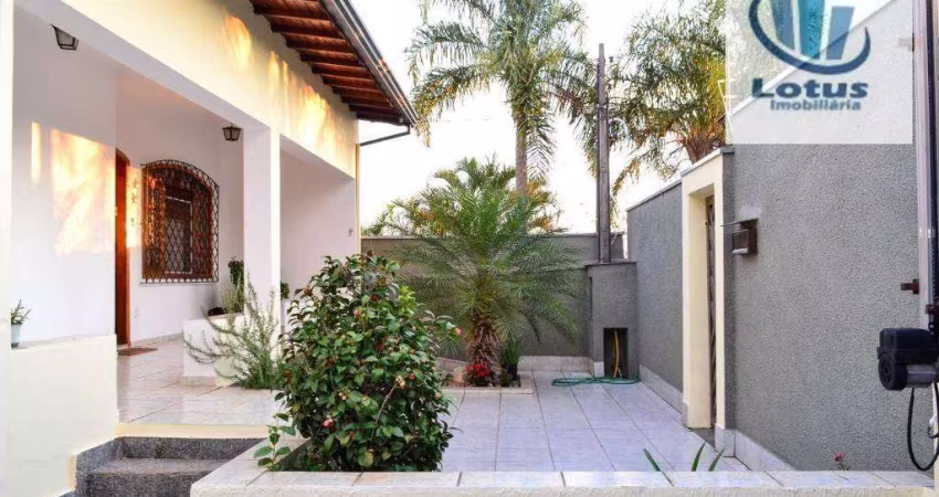 Casa com 4 dormitórios à venda, 247 m² - Jardim São Caetano - Jaguariúna/SP