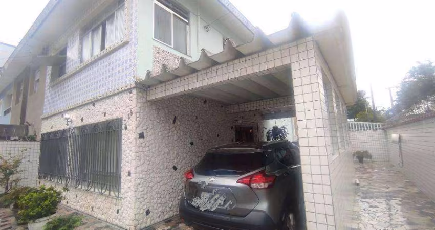 Sobrado com 3 dormitórios à venda, 160 m² por R$ 1.250.000,00 - Marapé - Santos/SP