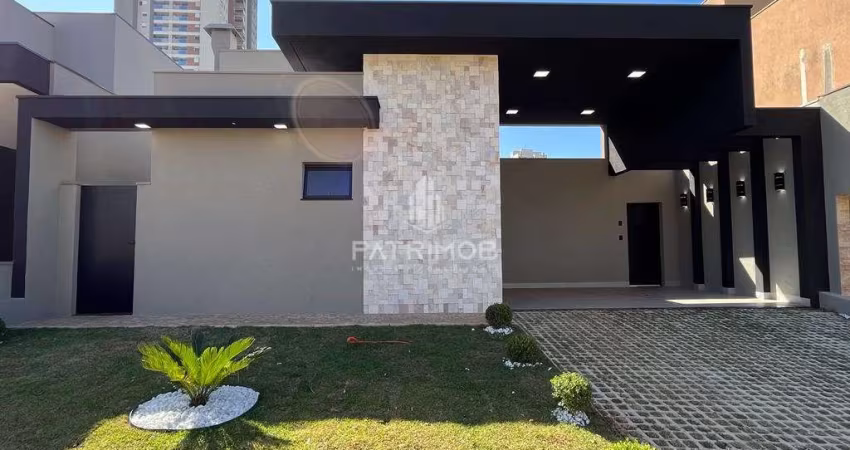Casa Térrea 150m² c/ 03 Suítes e Piscina em Condomínio Quinta da Primavera em Ribeirão Preto.