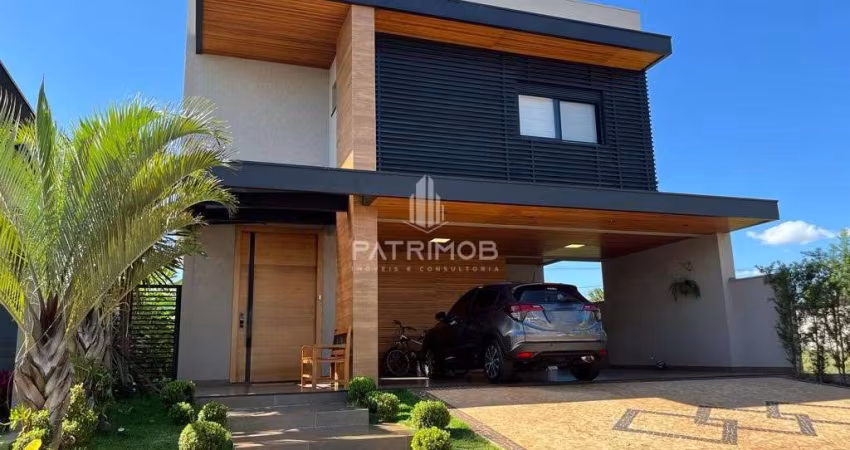Sobrado 4 suítes c/ 355m² ' Alto Padrão' em Condomínio Alto do Castelo.
