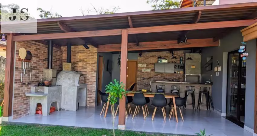 Linda casa a venda, próximo a praia da maranduba e tabatinga em ubatuba -sp