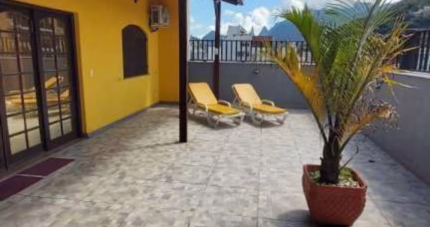 Cobertura linear, com 3 quartos na Várzea!