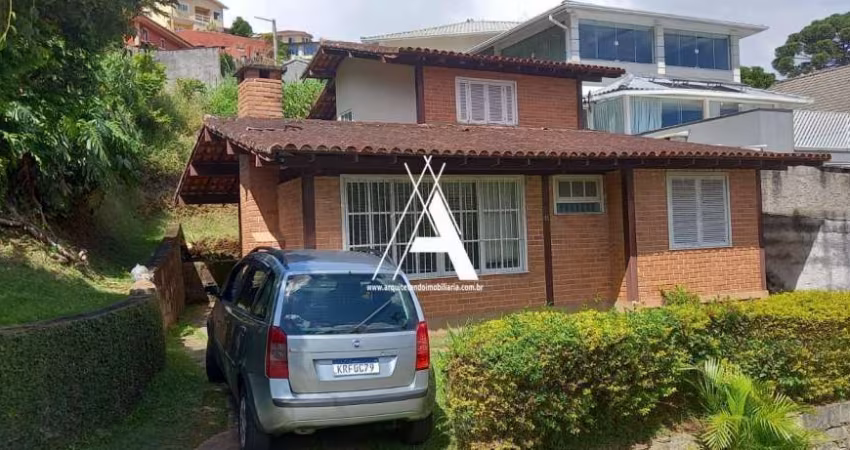 Casa Condomínio Fechado, 3 Quartos, 3 Banheiros.,5 minutos do Centro.Linda Vista