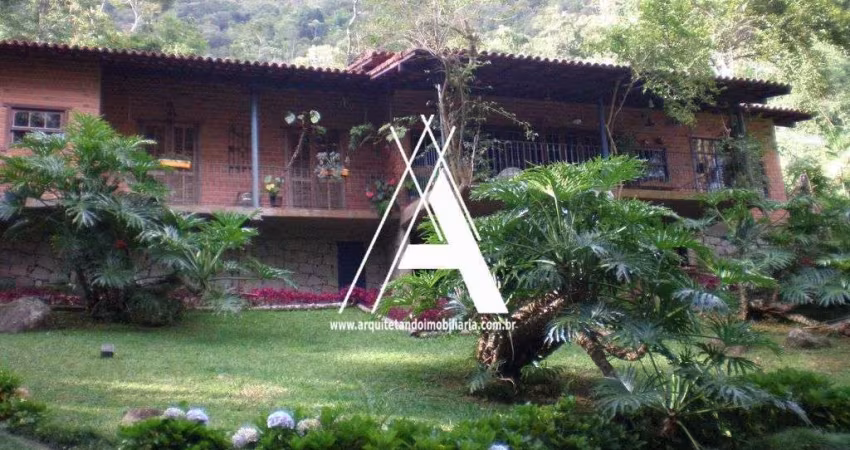 Casa de 3 qts, terreno de 5.300m²,  no bairro de Quebra Frascos, Teresópolis
