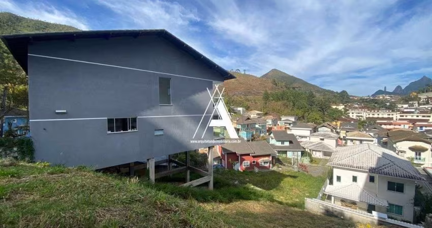 Terreno em Condomínio de Alto Padrão. Portaria 24hrs e Lazer Completo.