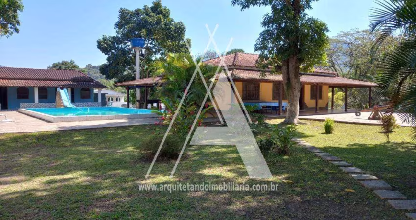 Sítio em Guapimirim 3.000m², 5 suites e linda casa principal e casa de fundos