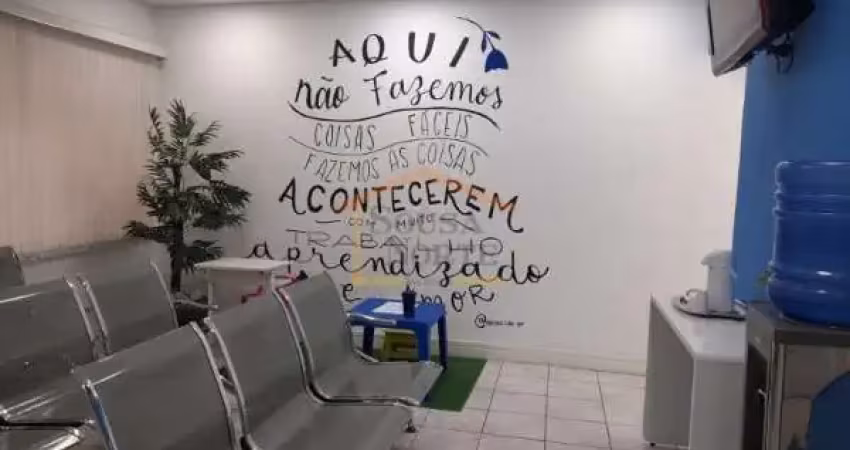 Sala comercial para alugar na Rua Voluntários da Pátria, --, Santana, São Paulo