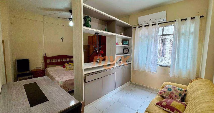 Apartamento com 1 dormitório para alugar, 35 m² por R$ 2.090,00/mês - Centro - São Vicente/SP