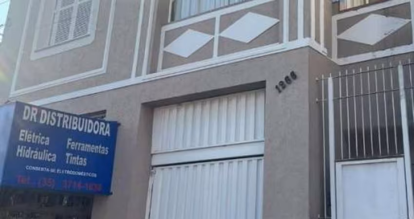 Casa com 3 quartos à venda na Vila Cruz, Poços de Caldas 