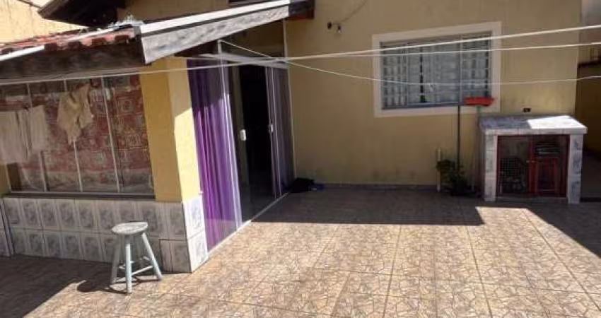 Casa com 3 quartos à venda no Centro, Dom Bosco 