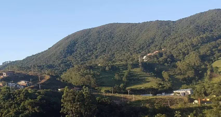 Terreno em condomínio fechado à venda no Laranjeiras de Caldas, Caldas 