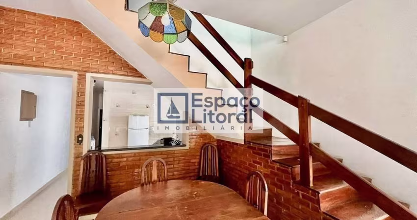 Sobrado com 4 dormitórios à venda, 241 m² por R$ 850.000,00 - Cigarras - São Sebastião/SP