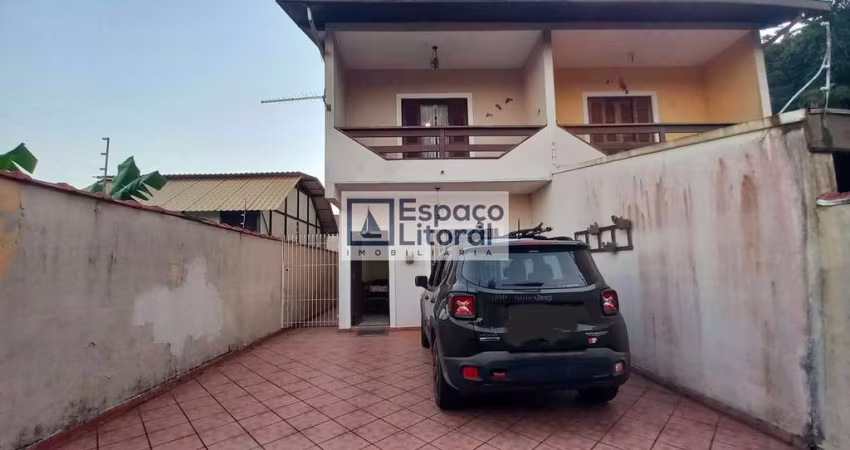 Sobrado com 3 dormitórios à venda, 125 m² por R$ 550.000,00 - Prainha - Caraguatatuba/SP