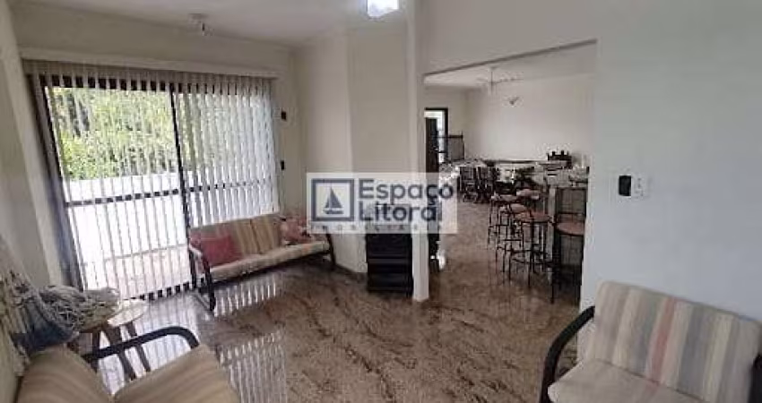 Cobertura pé na areia com 3 dormitórios à venda, por R$ 1.180.000 - Martim de Sa - Caraguatatuba/SP
