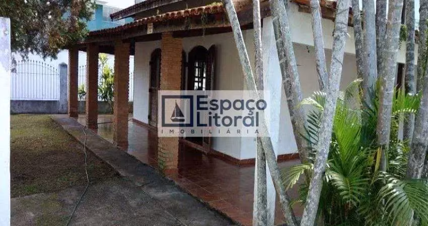 Casa com 2 dormitórios à venda, 220 m² por R$ 740.000,00 - Indaiá - Caraguatatuba/SP