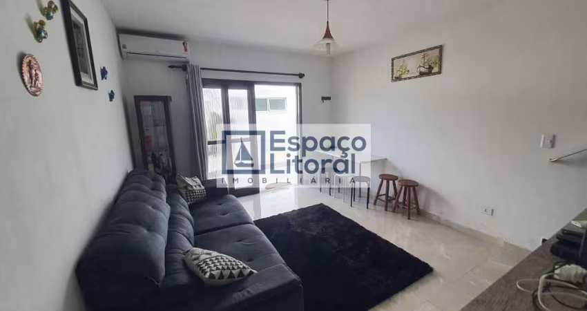 Casa com 2 dormitórios à venda, 72 m² por R$ 450.000 - Martim de Sá - Caraguatatuba/SP