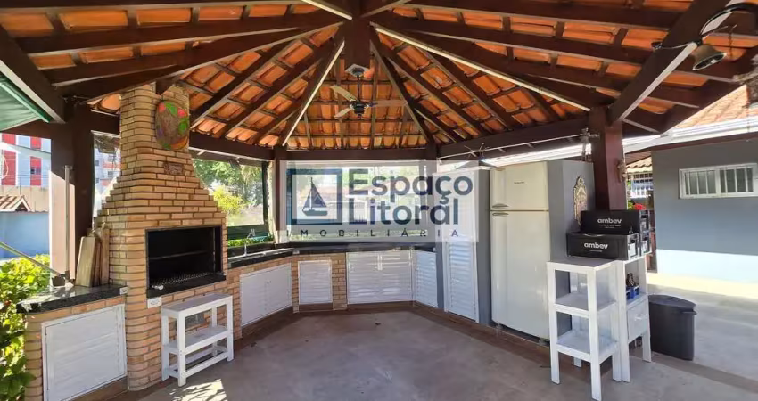 Casa com 4 quartos à venda na Vila Atlântica, Caraguatatuba 