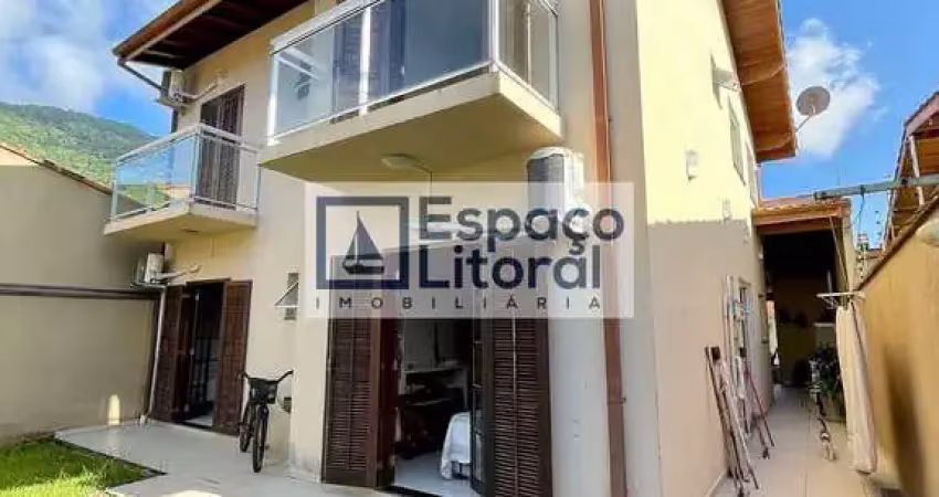 Casa com 4 quartos à venda em Toninhas, Ubatuba 