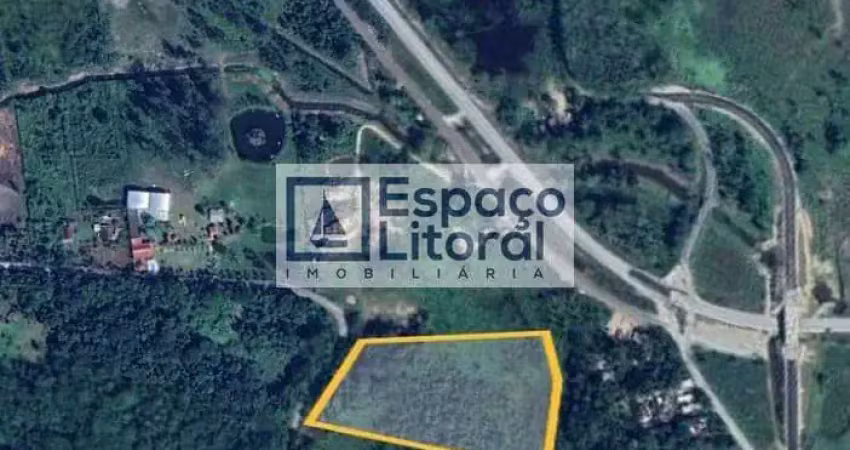 Terreno à venda no Pegorelli, Caraguatatuba 