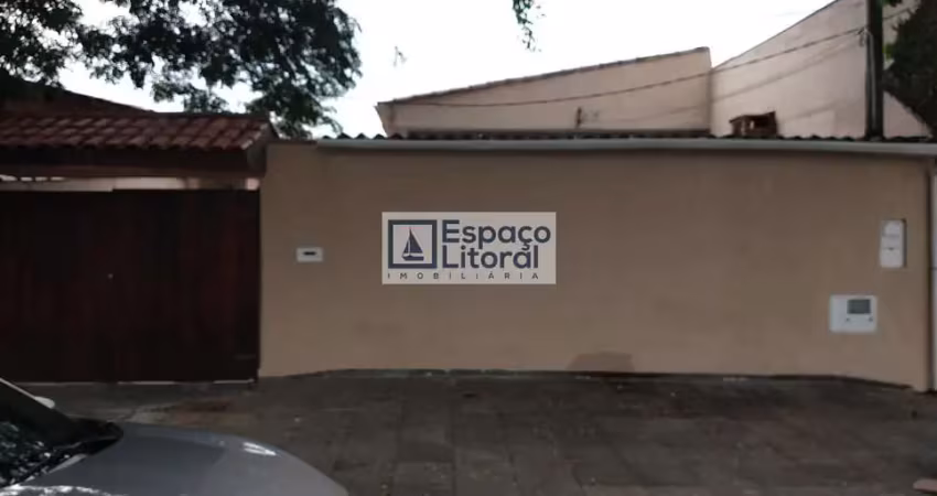 Casa com 3 quartos para alugar no Indaiá, Caraguatatuba 