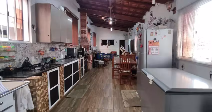 Casa com 3 quartos à venda na Vila Portal das Flores, Caraguatatuba 