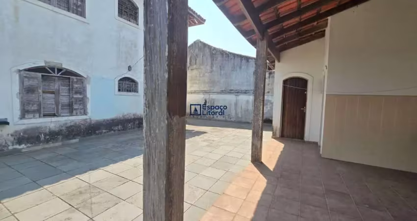 Casa com 4 quartos à venda na Praia das Palmeiras, Caraguatatuba 