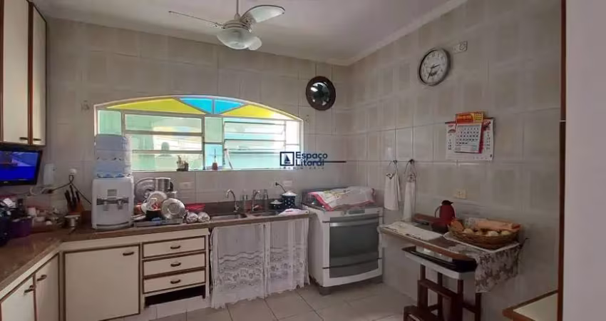 Casa com 4 quartos à venda no Sumaré, Caraguatatuba 