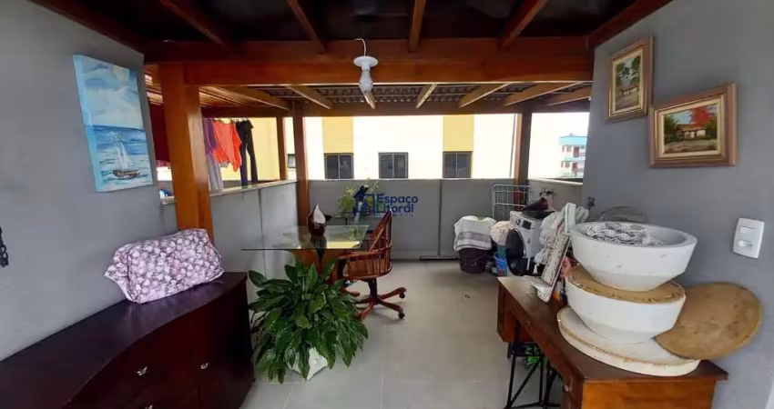 Casa em condomínio fechado com 2 quartos à venda no Balneário Gardem Mar, Caraguatatuba 