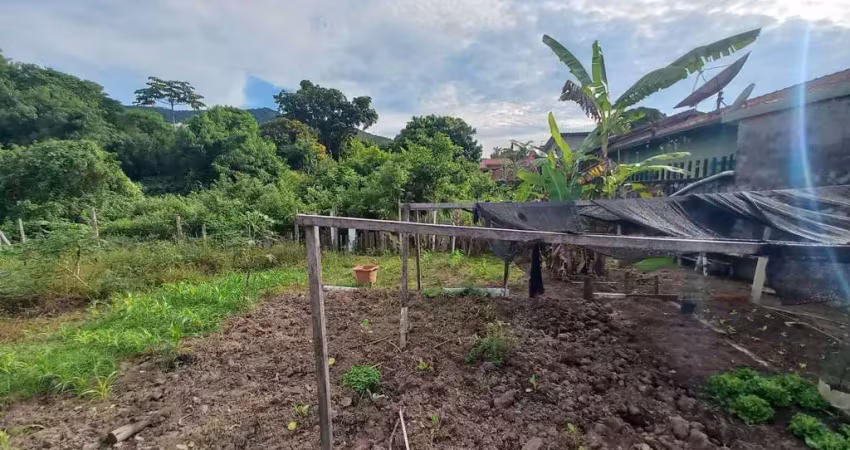 Terreno à venda no Jardim Casa Branca, Caraguatatuba 