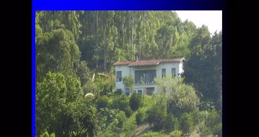 Terreno à venda no Jardim Jaqueira, Caraguatatuba 