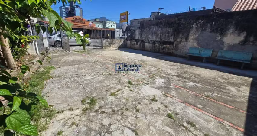 Casa com 5 quartos à venda no Centro, Caraguatatuba 