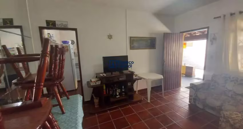 Casa com 2 quartos à venda no Sumaré, Caraguatatuba 