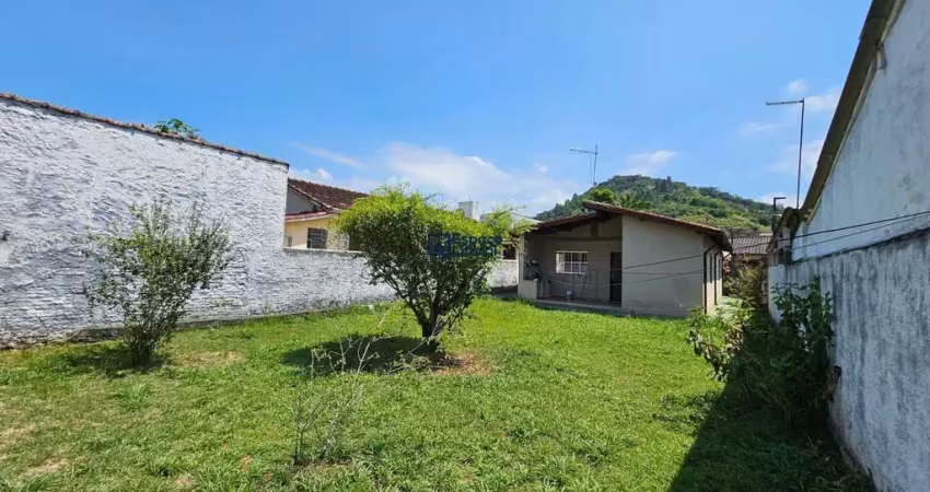 Casa com 3 quartos à venda no Centro, Caraguatatuba 