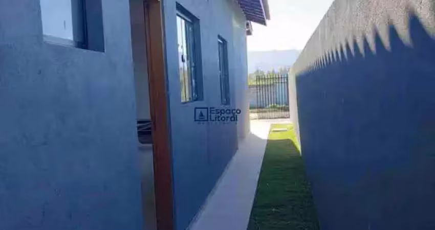 Casa com 2 quartos à venda no Balneário dos Golfinhos, Caraguatatuba 
