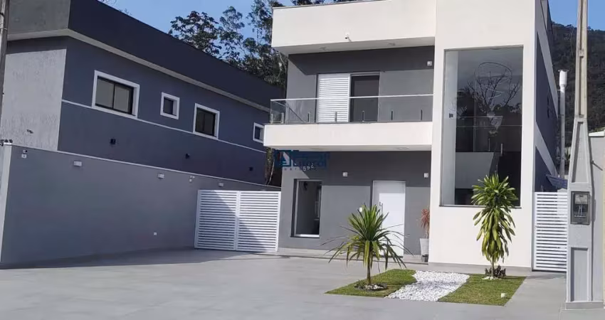 Casa em condomínio fechado com 3 quartos à venda no Massaguaçu, Caraguatatuba 
