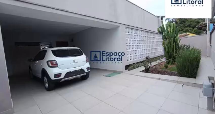 Casa com 4 quartos à venda no Sumaré, Caraguatatuba 