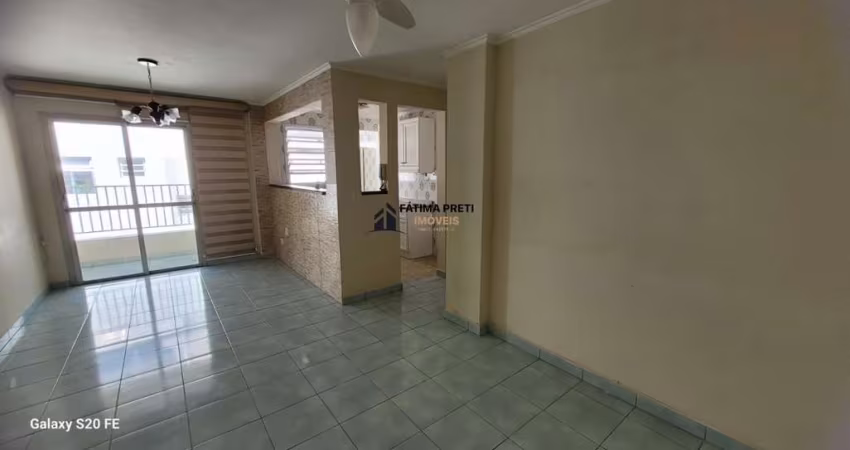 APARTAMENTO DE 1 DORMITÓRIO, SALA COM SACADA