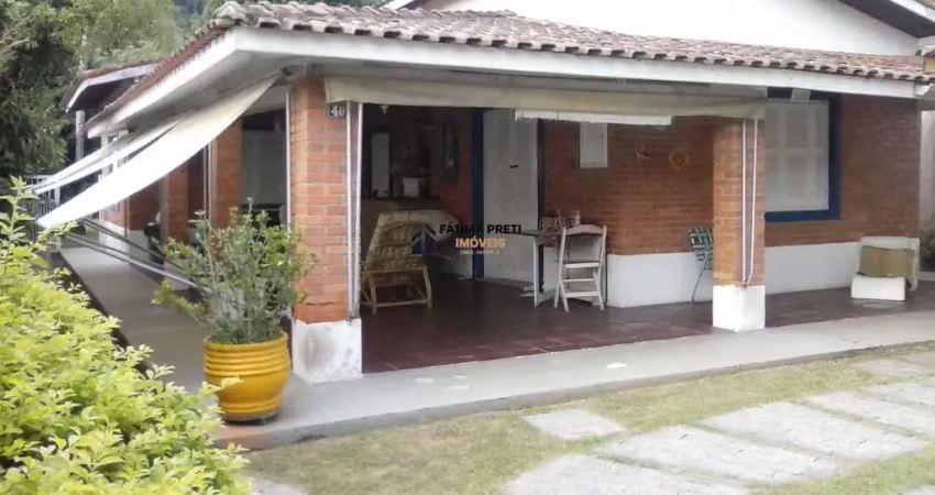 Casa com 2 quartos à venda na Rua Gerônimo Lopes Agria, 48, Jardim Guaiuba, Guarujá