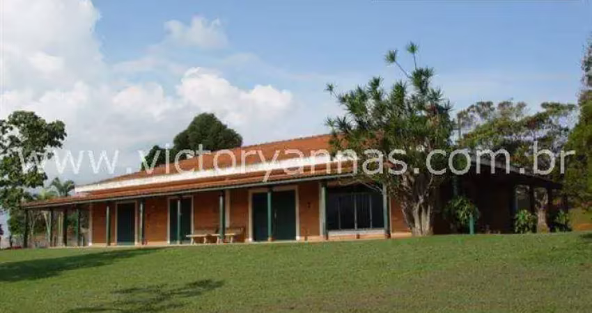 Chácara / sítio com 4 quartos à venda em Pinhal, Piracaia 