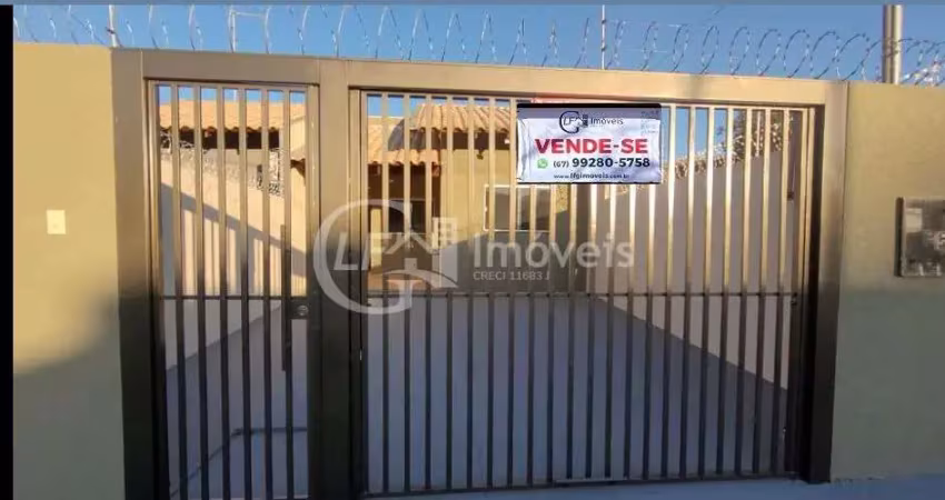 Casa à venda em Campo Grande-MS, Jardim Colúmbia: 2 quartos, 2 salas, 1 banheiro, 2 vagas de garagem!