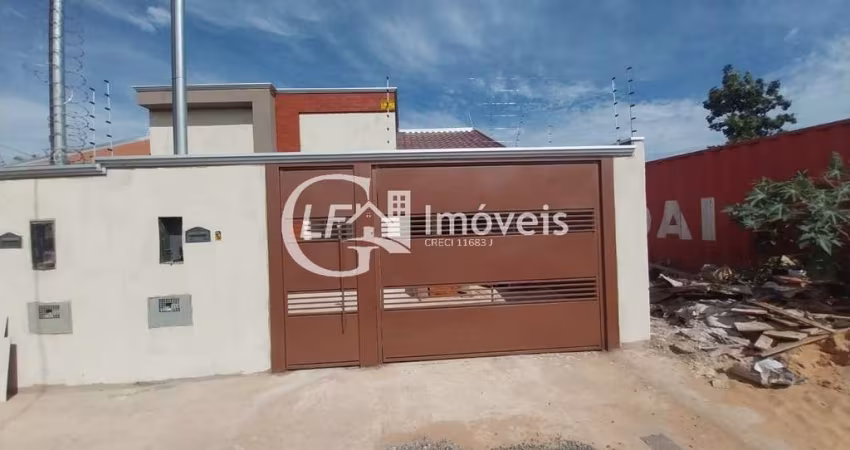 Casa Com Dois Quartos Mais uma Suite