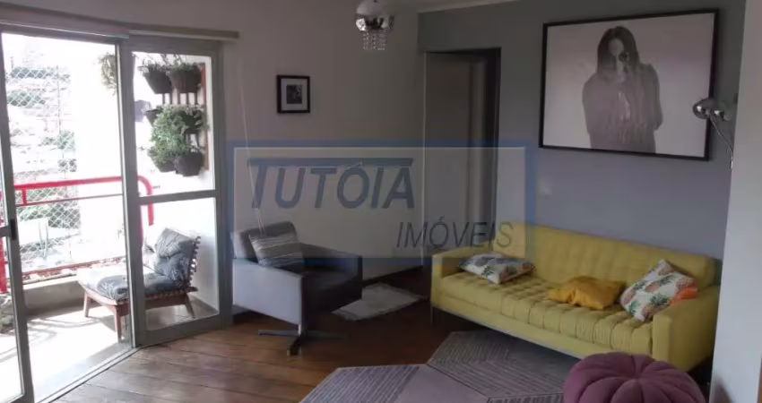 Apartamento com 3 quartos à venda na Rua das Hortênsias, --, Mirandópolis, São Paulo