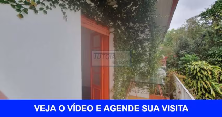Sobrado com 3 dormitórios e com duas vagas  para locação no paraiso
