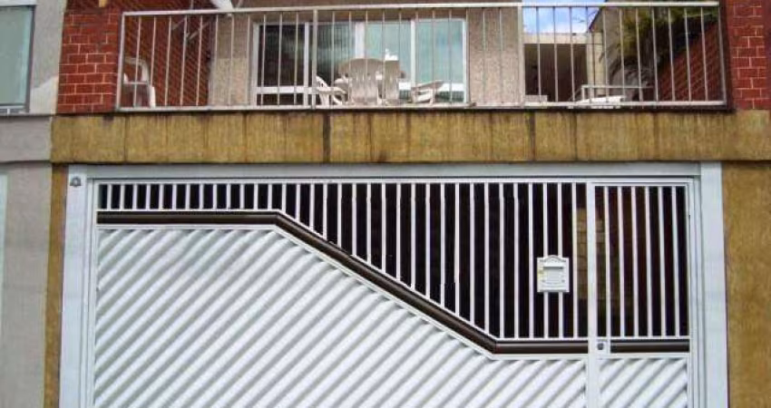 Lindo sobrado à venda - 3 Quartos - 2 Vagas - Nova Petrópolis - São Bernardo do Campo - SP