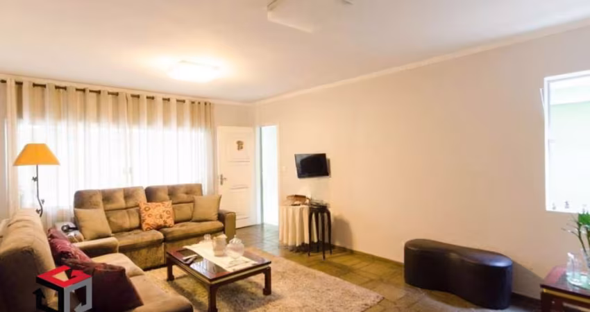 Sobrado à venda 3 quartos 1 suíte 2 vagas Nova Petrópolis - São Bernardo do Campo - SP